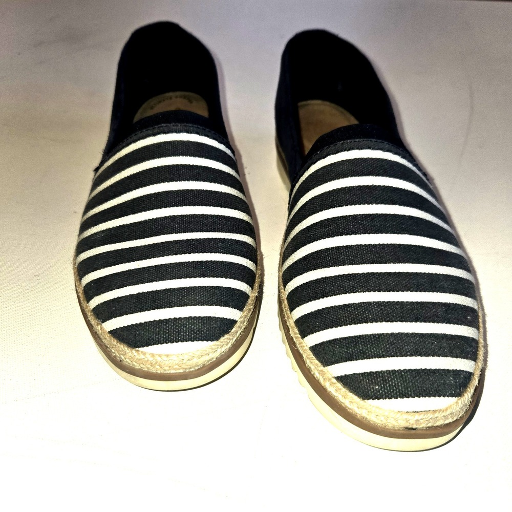 Clark's Ultimate Comfort Striped Blue White Slip On Loafer Womens Size 9